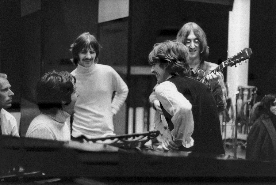 The Beatles - A Day in The Life: October 1, 1968